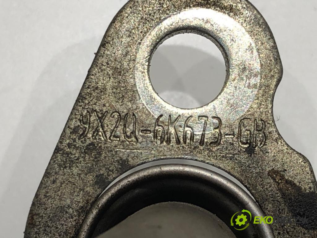 JAGUAR XJ (X351) 2009 - 2022    3.0 SDV6 202 kW [275 KM] olej napędowy 2009 - 2016  rúrka turba 9X2Q-6K673-GB (Hadice intercoolera)