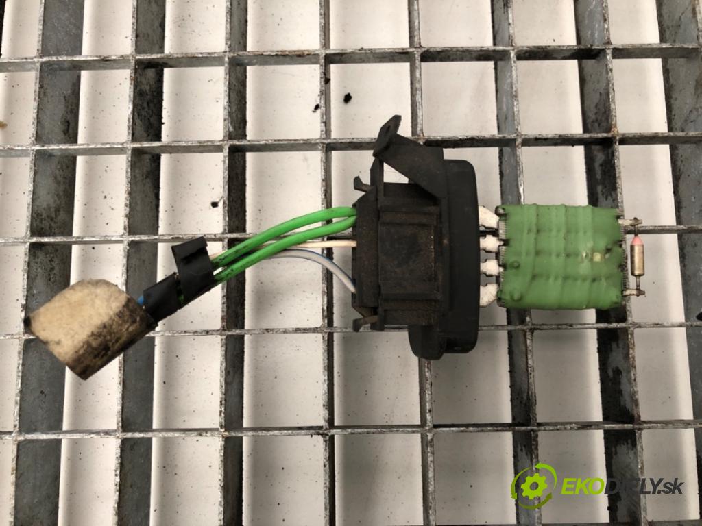 RENAULT MASTER II Autobus (JD) 1998 - 2022    2.5 D 59 kW [80 KM] olej napędowy 1998 - 2001  Odpor, rezistor kúrenia vzduchu  (Odpory (rezistory) kúrenia)