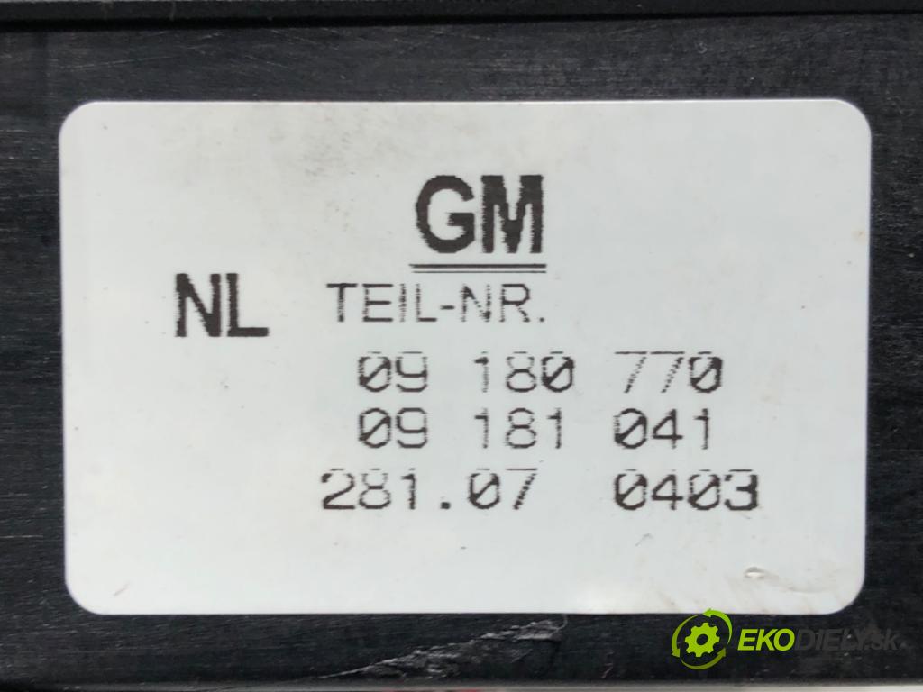 OPEL ASTRA G liftback (T98) 1998 - 2009    1.4 (F08, F48) 66 kW [90 KM] benzyna 2007 - 2009  spínač světel 09180770
