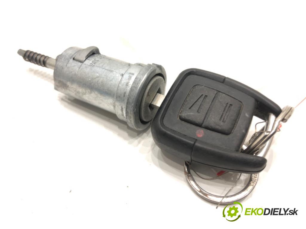 OPEL ASTRA G liftback (T98) 1998 - 2009    1.4 (F08, F48) 66 kW [90 KM] benzyna 2007 - 2009  spinačka  (Spínacie skrinky a kľúče)