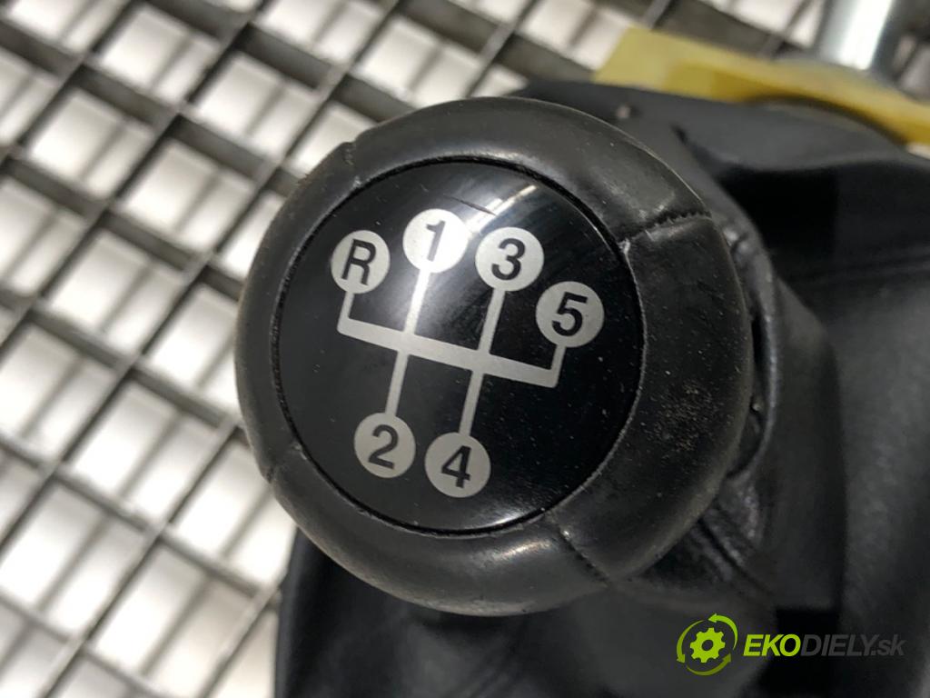 OPEL ASTRA G liftback (T98) 1998 - 2009    1.4 (F08, F48) 66 kW [90 KM] benzyna 2007 - 2009  Kulisa 8026602301 (Rýchlostné páky / kulisy)