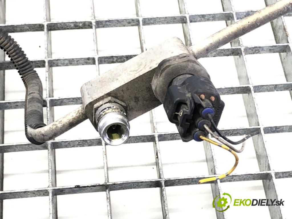 TOYOTA YARIS (_P9_) 2005 - 2014    1.0 VVT-i (KSP90_) 51 kW [69 KM] benzyna 2005 - 2011  rúrka klimatizácie  (Rúrky klimatizácie)