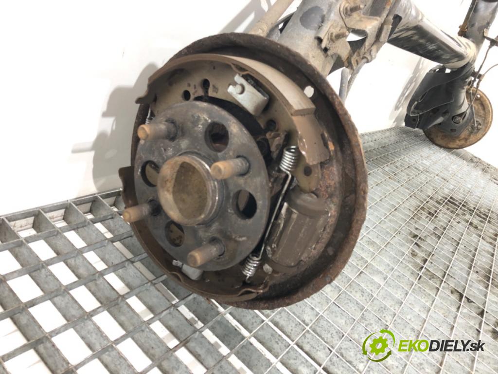 TOYOTA YARIS (_P9_) 2005 - 2014    1.0 VVT-i (KSP90_) 51 kW [69 KM] benzyna 2005 - 2011  výztuha zadní část