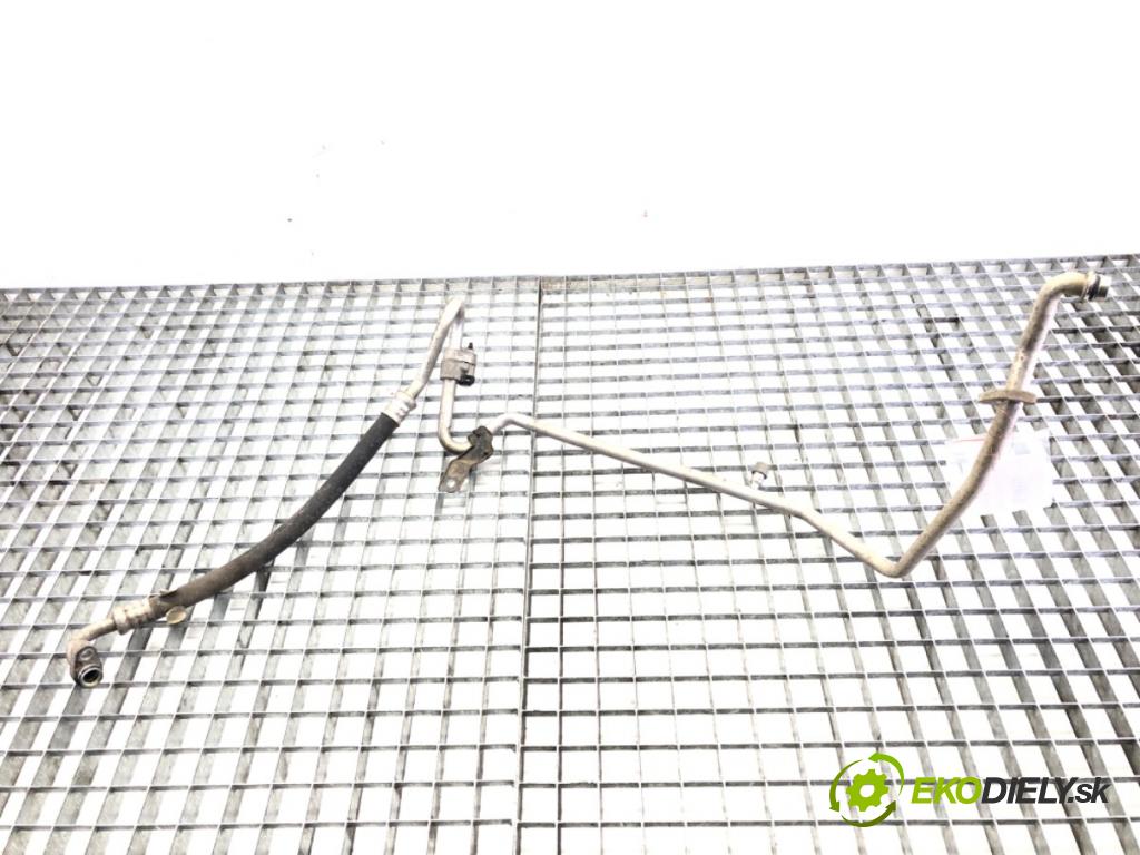 TOYOTA YARIS (_P9_) 2005 - 2014    1.0 VVT-i (KSP90_) 51 kW [69 KM] benzyna 2005 - 2011  rúrka klimatizácie  (Rúrky klimatizácie)