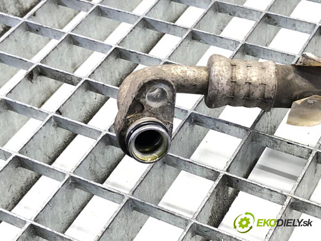 TOYOTA YARIS (_P9_) 2005 - 2014    1.0 VVT-i (KSP90_) 51 kW [69 KM] benzyna 2005 - 2011  rúrka klimatizácie  (Rúrky klimatizácie)