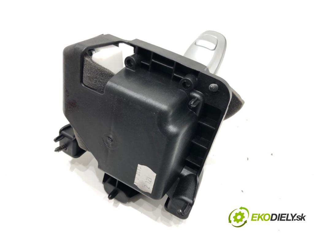 ALFA ROMEO STELVIO (949_) 2016 - 2022    2.0 (949AXA2A) 206 kW [280 KM] benzyna 2016 - 2022  Kulisa  (Rýchlostné páky / kulisy)