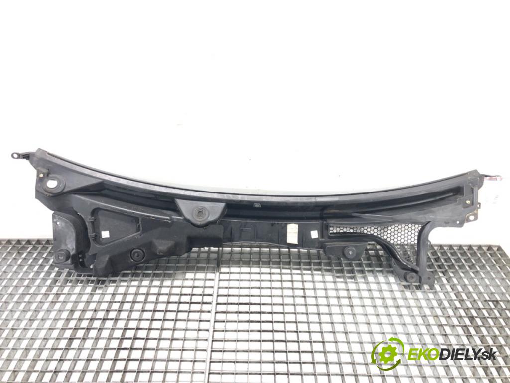 ALFA ROMEO STELVIO (949_) 2016 - 2022    2.0 (949AXA2A) 206 kW [280 KM] benzyna 2016 - 2022  Torpédo, plast pod čelné okno 156134659 (Torpéda)