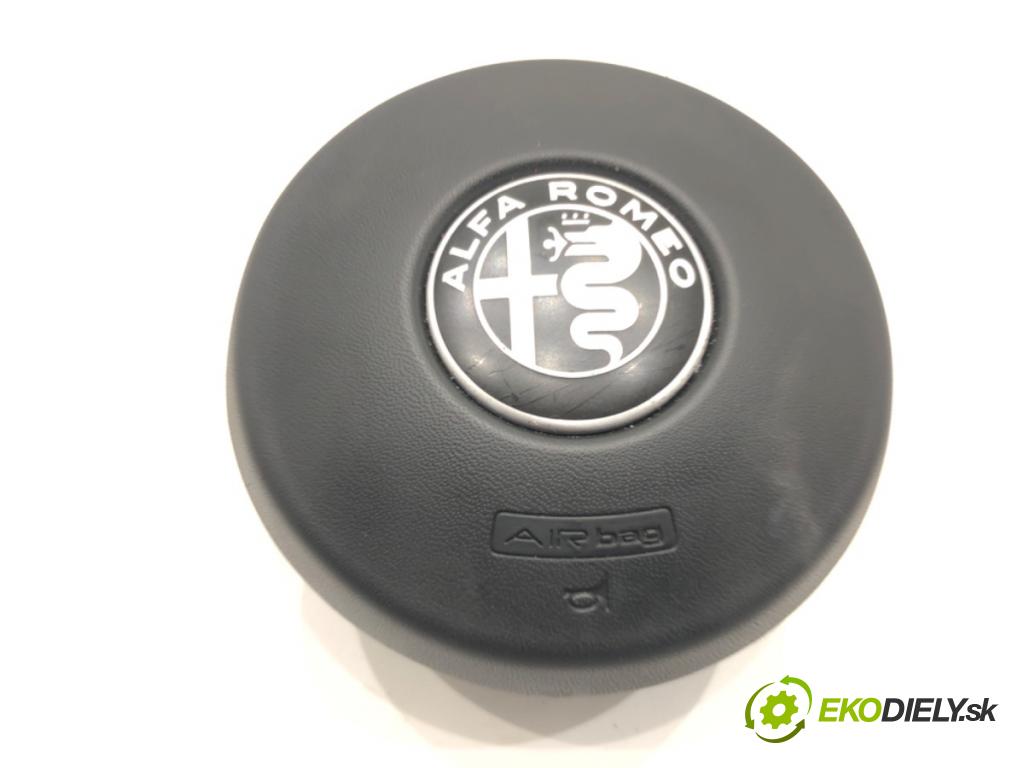 ALFA ROMEO STELVIO (949_) 2016 - 2022    2.0 (949AXA2A) 206 kW [280 KM] benzyna 2016 - 2022  AirBag volantu 01561244000 (Airbagy)