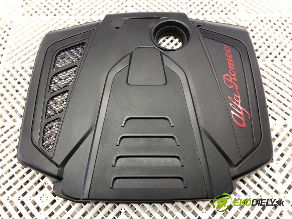 ALFA ROMEO STELVIO (949_) 2016 - 2022    2.0 (949AXA2A) 206 kW [280 KM] benzyna 2016 - 2022  kryt motora  (Kryty motora)