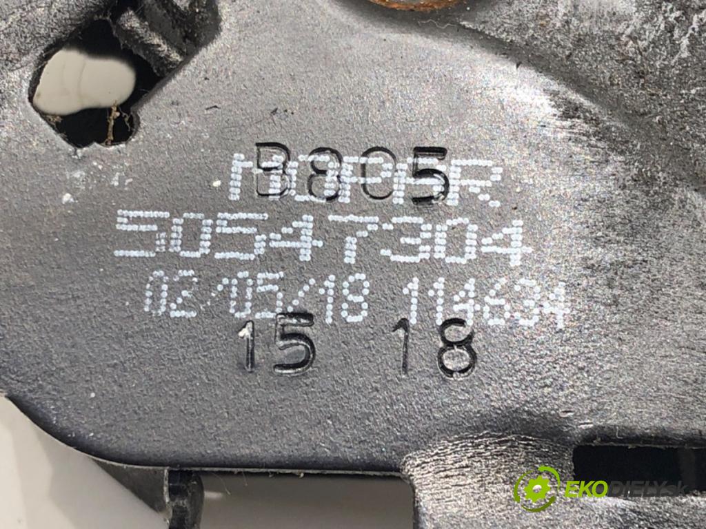 ALFA ROMEO STELVIO (949_) 2016 - 2022    2.0 (949AXA2A) 206 kW [280 KM] benzyna 2016 - 2022  zámok kapoty přední část pravý 50547304