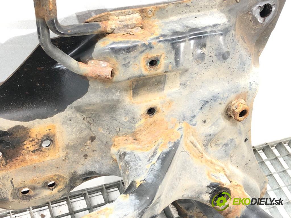 FIAT SEDICI (189_) 2006 - 2014    1.9 D Multijet 4x4 88 kW [120 KM] olej napędowy 2006 - 2011  výztuha pod motor  (Výztuhy přední)