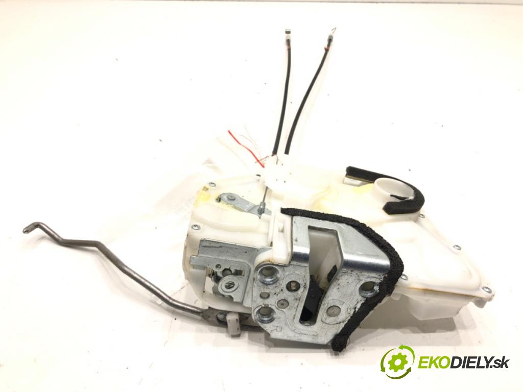 SUZUKI SX4 (EY, GY) 2006 - 2022    1.6 VVT (RW 416) 79 kW [107 KM] benzyna 2006 - 2022  zámok dveře pravý přední část 