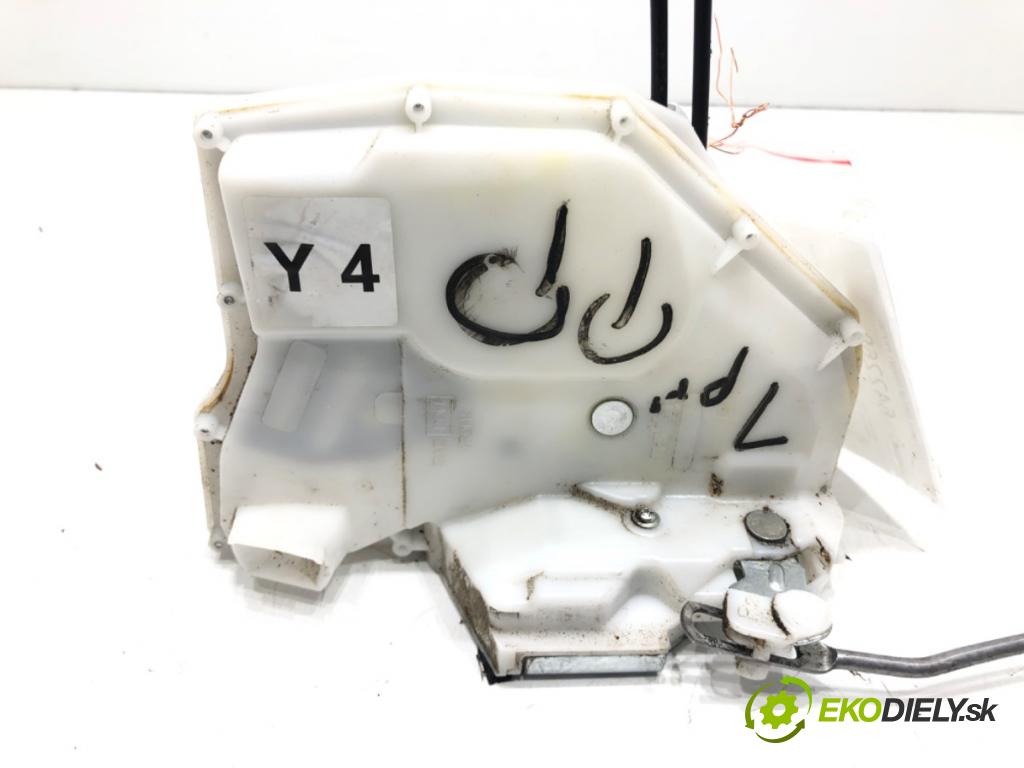 SUZUKI SX4 (EY, GY) 2006 - 2022    1.6 VVT (RW 416) 79 kW [107 KM] benzyna 2006 - 2022  zámok dveře pravý přední část