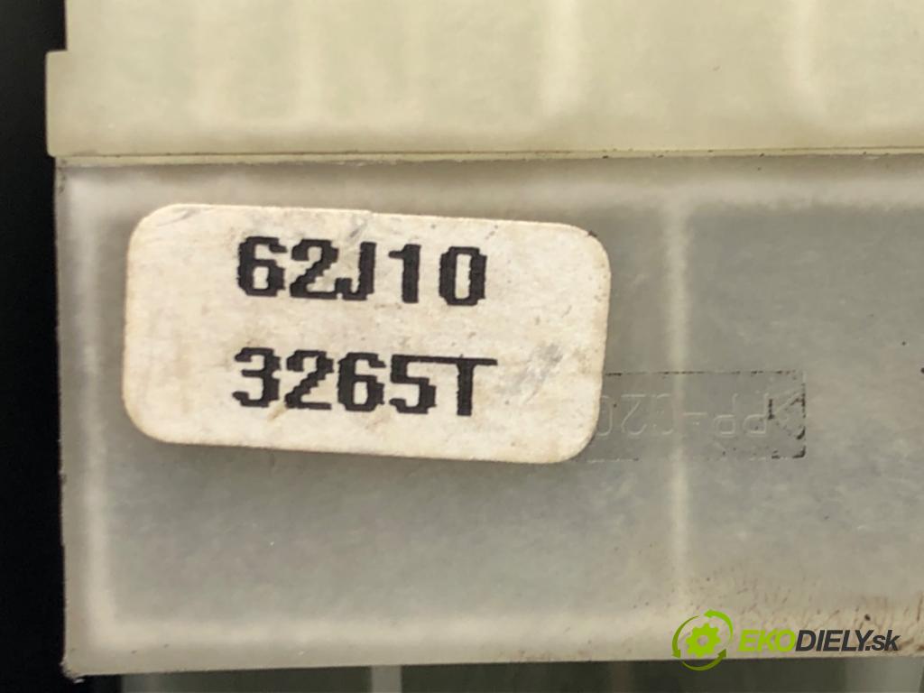 SUZUKI SX4 (EY, GY) 2006 - 2022    1.6 VVT (RW 416) 79 kW [107 KM] benzyna 2006 - 2022  Prepínač okien 62J10 (Prepínače, spínače, tlačidlá a ovládače kúrenia)