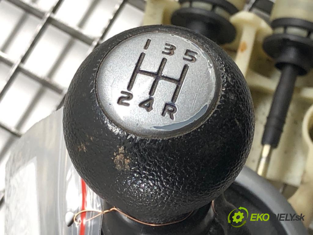 SUZUKI SX4 (EY, GY) 2006 - 2022    1.6 VVT (RW 416) 79 kW [107 KM] benzyna 2006 - 2022  Kulisa  (Rýchlostné páky / kulisy)