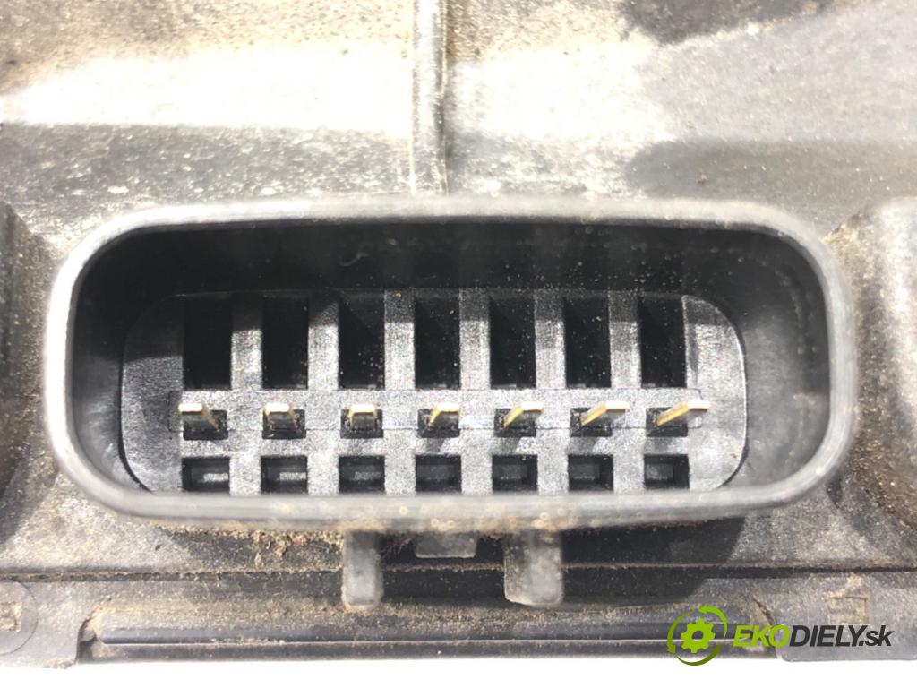 MITSUBISHI PAJERO PININ I (H6_W, H7_W) 1999 - 2007    1.8 (H76W, H66W) 84 kW [114 KM] benzyna 2001 - 2007  Váha vzduchu E5T08471 (Váhy vzduchu)