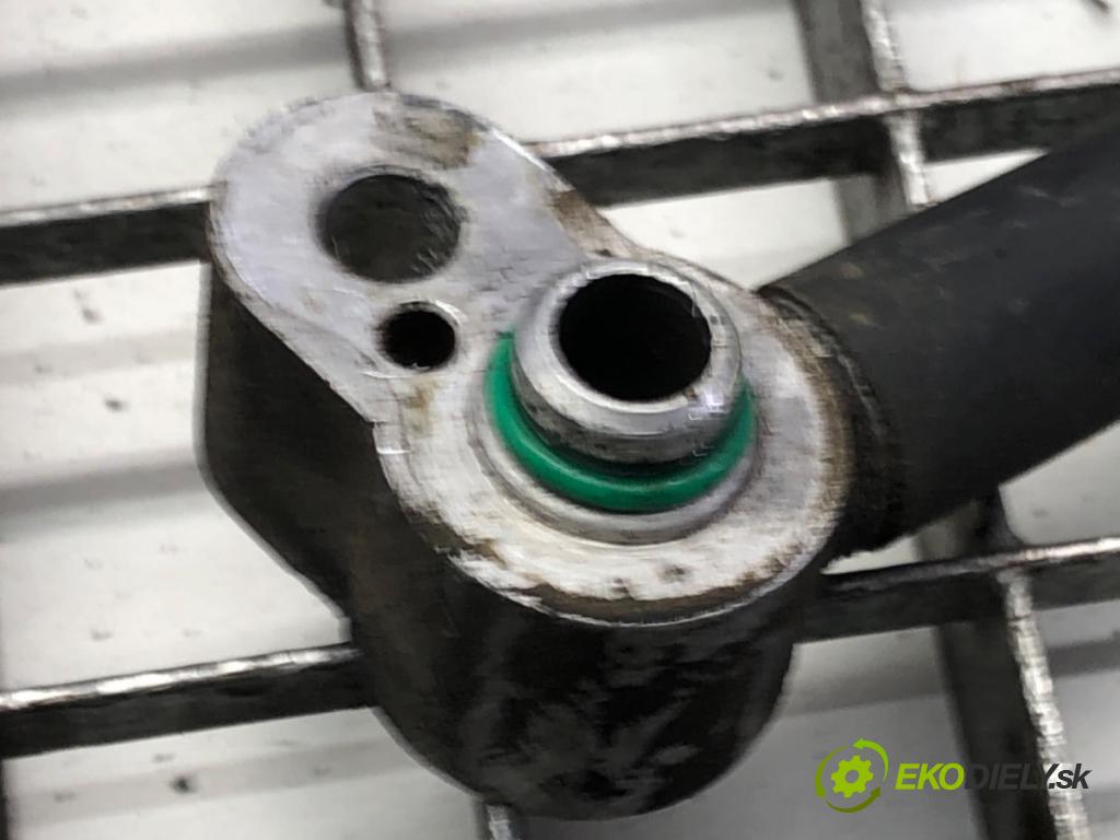 AUDI A4 B6 Avant (8E5) 2000 - 2005    1.9 TDI 74 kW [101 KM] olej napędowy 2001 - 2004  rúrka klimatizácie  (Rúrky klimatizácie)