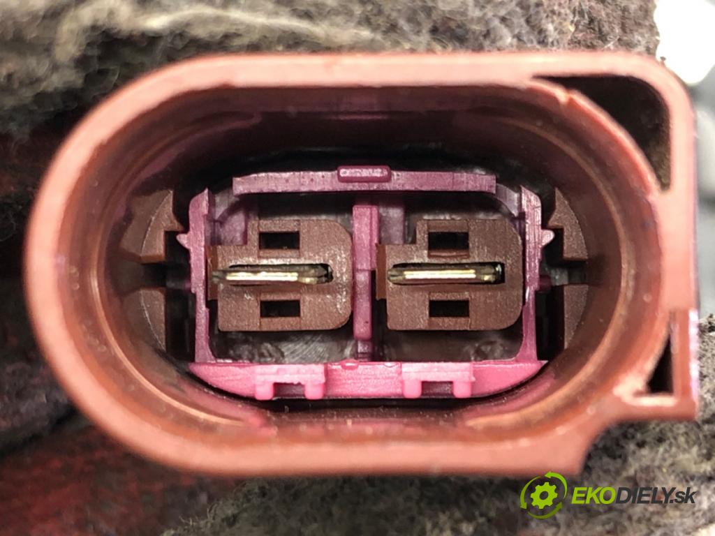 VW PASSAT B6 Variant (3C5) 2005 - 2011    2.0 TFSI 147 kW [200 KM] benzyna 2005 - 2010  Ventilátor klimatizácie  (Ventilátory chladičov klimatizácie)