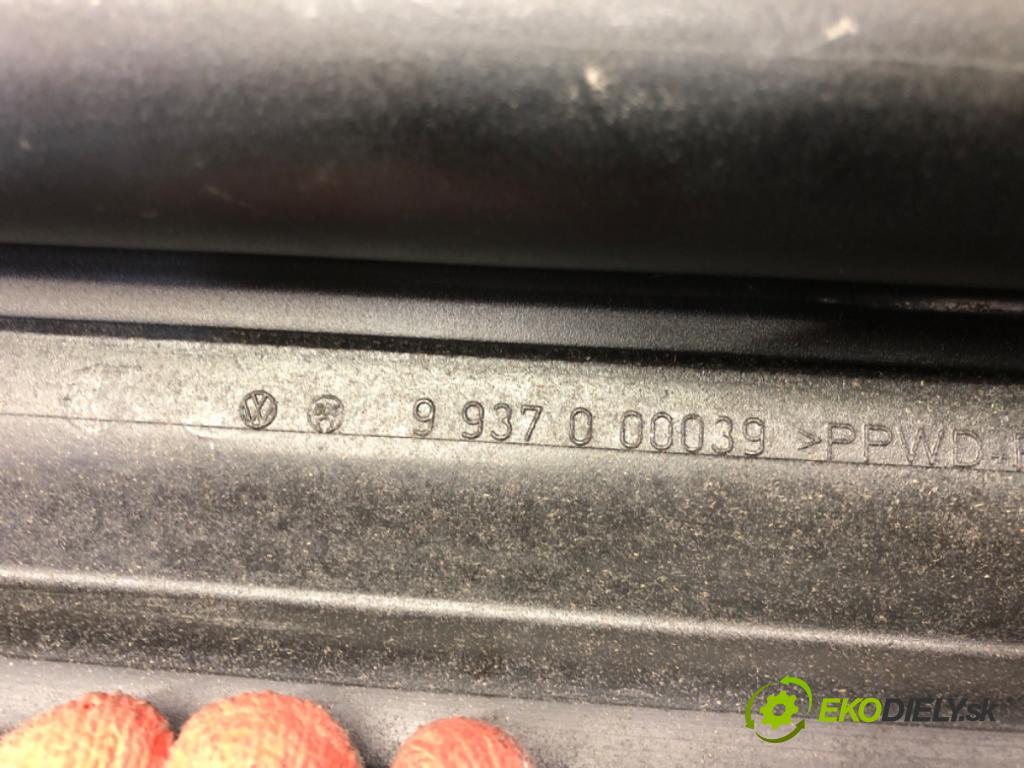 VW PASSAT B6 Variant (3C5) 2005 - 2011    2.0 TFSI 147 kW [200 KM] benzyna 2005 - 2010  Roleta kufra 9937000039