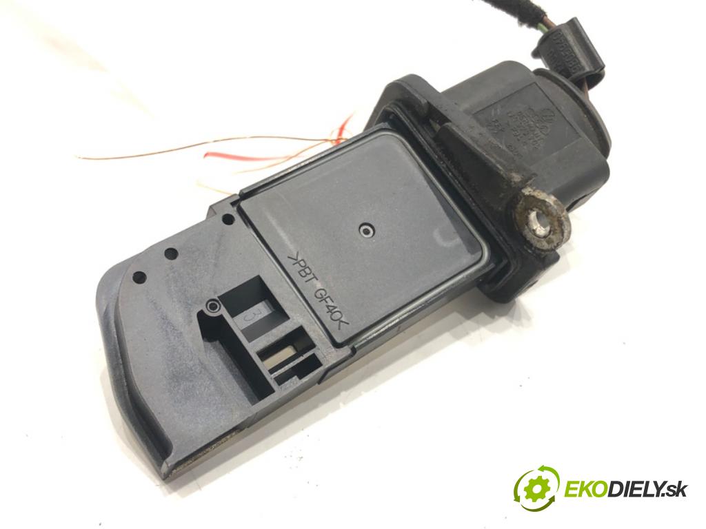 VW PASSAT B6 Variant (3C5) 2005 - 2011    2.0 TFSI 147 kW [200 KM] benzyna 2005 - 2010  Váha vzduchu 06F906461A (Váhy vzduchu)