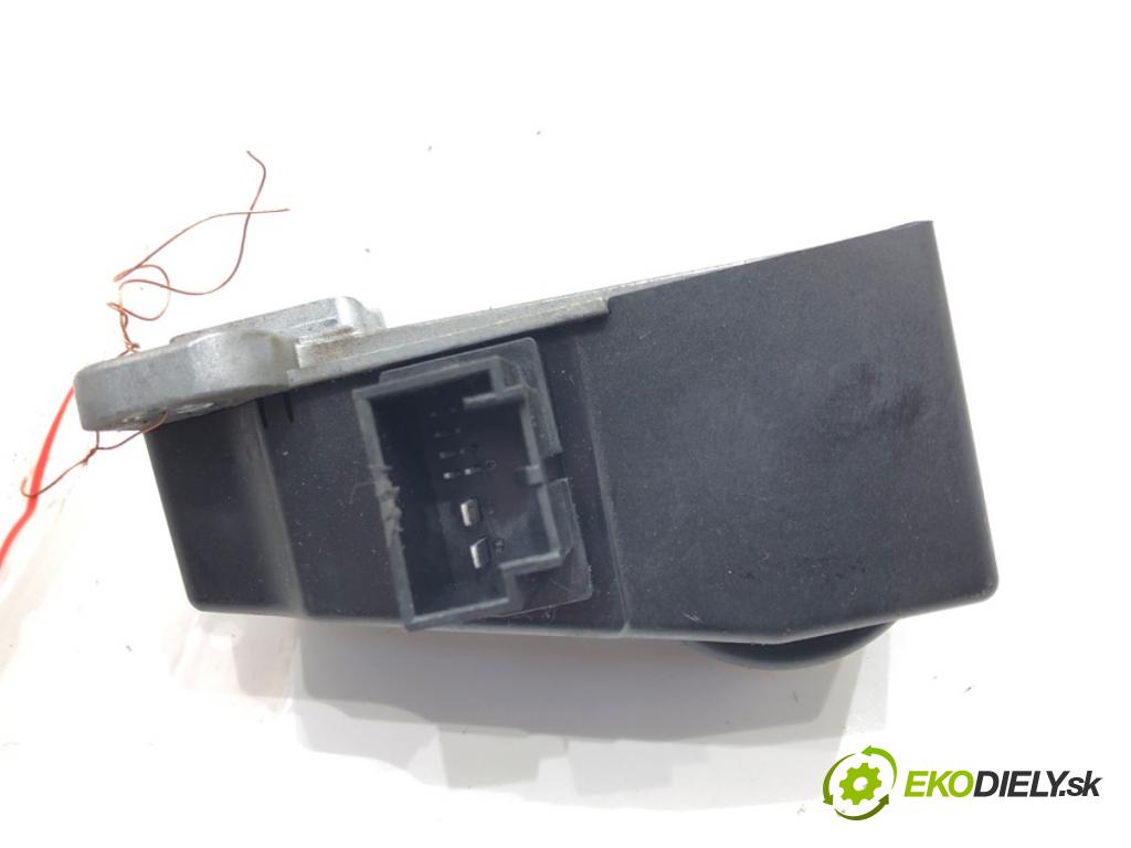 VW PASSAT B6 Variant (3C5) 2005 - 2011    2.0 TFSI 147 kW [200 KM] benzyna 2005 - 2010  blokáda volantu 3C0905861F (Ostatné)