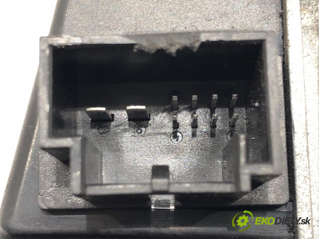 VW PASSAT B6 Variant (3C5) 2005 - 2011    2.0 TFSI 147 kW [200 KM] benzyna 2005 - 2010  blokáda volantu 3C0905861F (Ostatné)