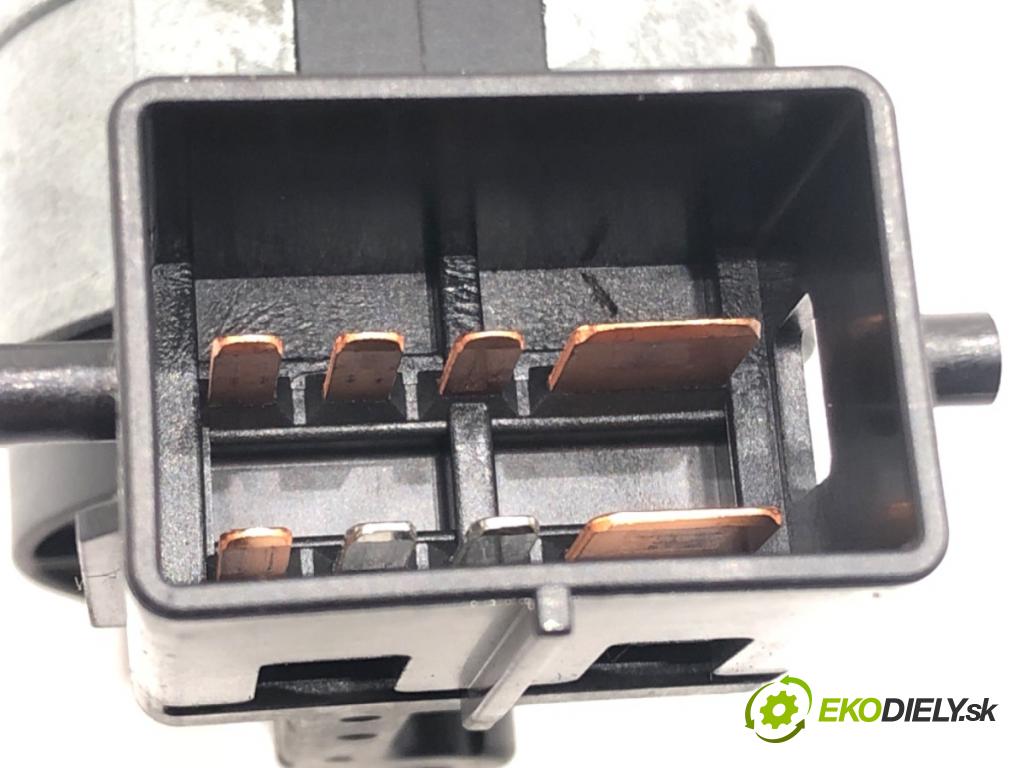 MAZDA 3 (BK) 2003 - 2009    1.6 (BK14) 77 kW [105 KM] benzyna 2003 - 2009  spinačka 3M51-3F880-AC (Spínacie skrinky a kľúče)