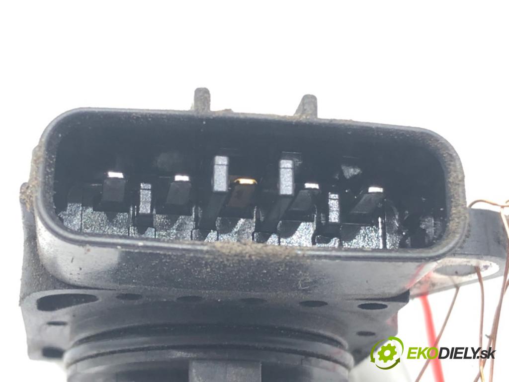 MAZDA 3 (BK) 2003 - 2009    1.6 (BK14) 77 kW [105 KM] benzyna 2003 - 2009  Váha vzduchu 197400-2010 (Váhy vzduchu)