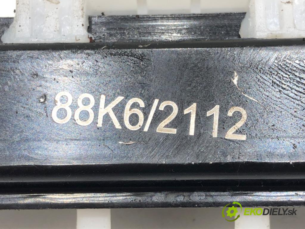 FIAT GRANDE PUNTO (199_) 2005 - 2022    1.4 (199AXB11, 199AXB1A, 199BXB1A, 199AXL1A) 57 kW [77 KM] benzyna 2005 - 2015  mechanismus okna pravý zadní část