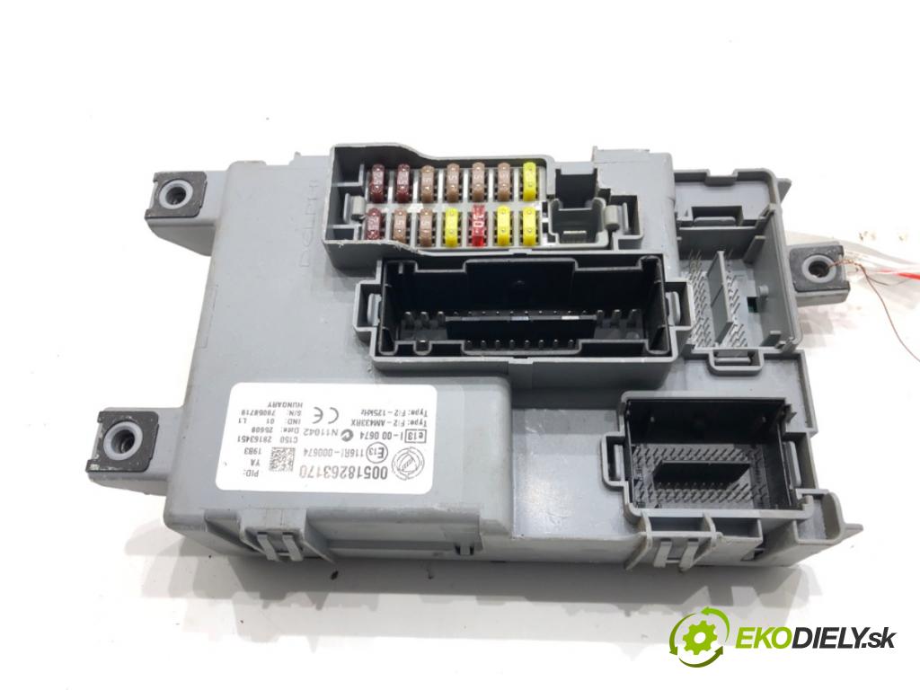 FIAT GRANDE PUNTO (199_) 2005 - 2022    1.4 (199AXB11, 199AXB1A, 199BXB1A, 199AXL1A) 57 kW [77 KM] benzyna 2005 - 2015  modul BSI 00518263170 (Pojistkové skříňky)