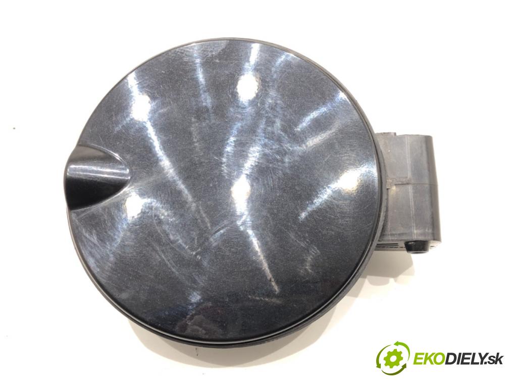 FIAT GRANDE PUNTO (199_) 2005 - 2022    1.4 (199AXB11, 199AXB1A, 199BXB1A, 199AXL1A) 57 kW [77 KM] benzyna 2005 - 2015  Dvierka nádrže paliva  (Ostatné)