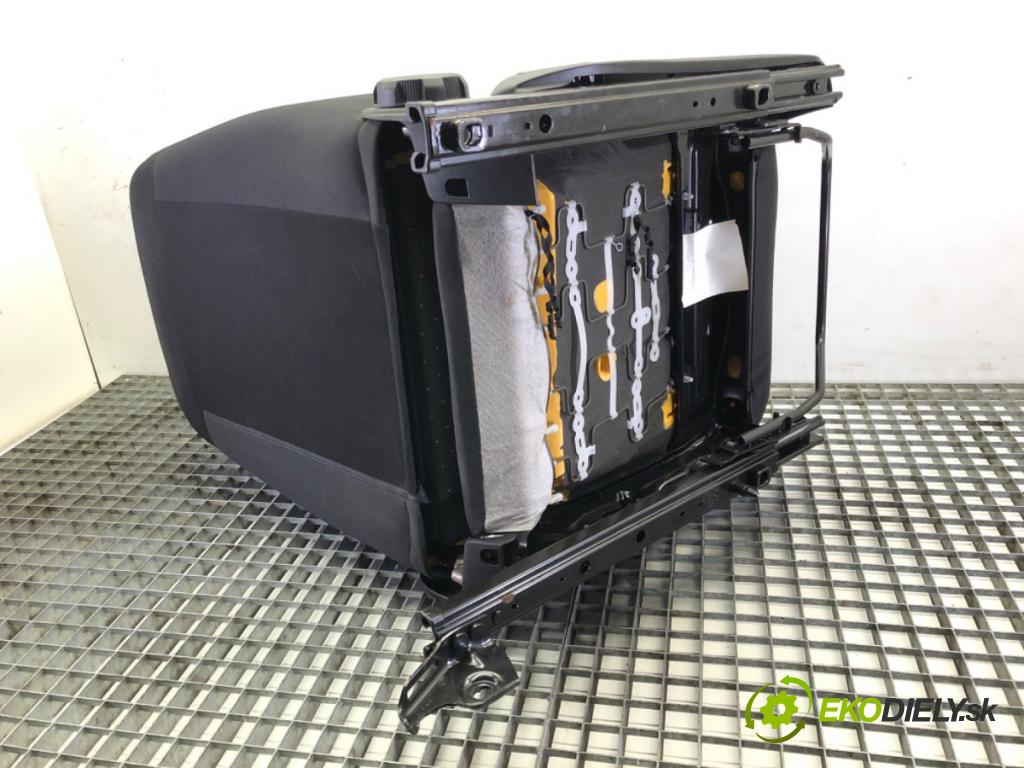 FIAT GRANDE PUNTO (199_) 2005 - 2022    1.4 (199AXB11, 199AXB1A, 199BXB1A, 199AXL1A) 57 kW [77 KM] benzyna 2005 - 2015  Sedadlo pravy predný