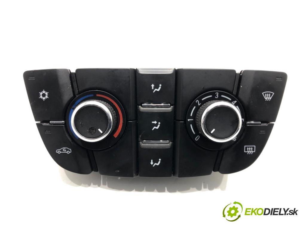 OPEL MERIVA B nadwozie wielkoprzestrzenne (MPV) (S10) 2010 - 2017    1.4 (75) 74 kW [100 KM] benzyna 2010 - 2017  Panel ovládania kúrenia 13435154 (Prepínače, spínače, tlačidlá a ovládače kúrenia)