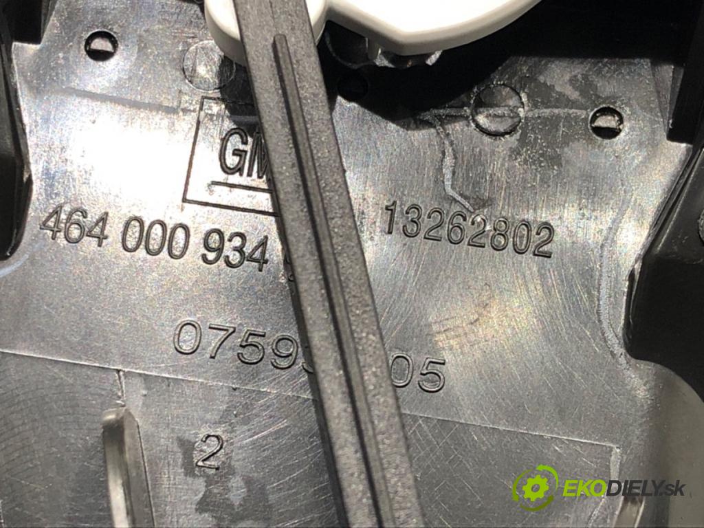 OPEL MERIVA B nadwozie wielkoprzestrzenne (MPV) (S10) 2010 - 2017    1.4 (75) 74 kW [100 KM] benzyna 2010 - 2017  Mriežky kúrenia ľavá strana 13262802 (Mriežky kúrenia (fukáre))