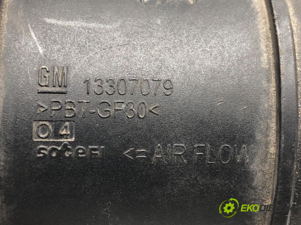 OPEL CORSA D (S07) 2006 - 2014    1.2 LPG (L08, L68) 63 kW [86 KM] Benzyna / gaz samochodowy (LPG) 2011 - 2014  Váha vzduchu 13307079 (Váhy vzduchu)