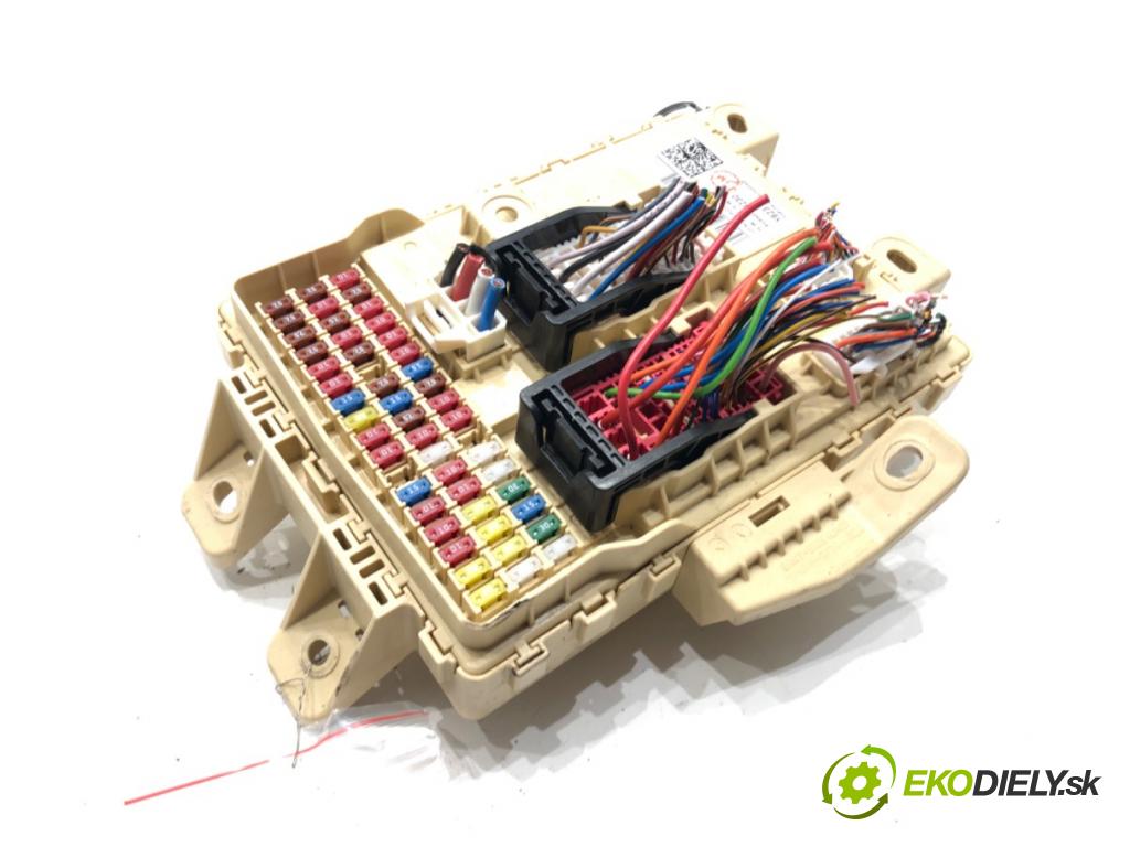 KIA SPORTAGE V (NQ5) 2021 - 2022    1.6 T-GDI MEHV 132 kW [179 KM] Hybryda silnik benzynowy / elektryczny 2021 - 2022  modul BSI 91950-CJ230 (Pojistkové skříňky)