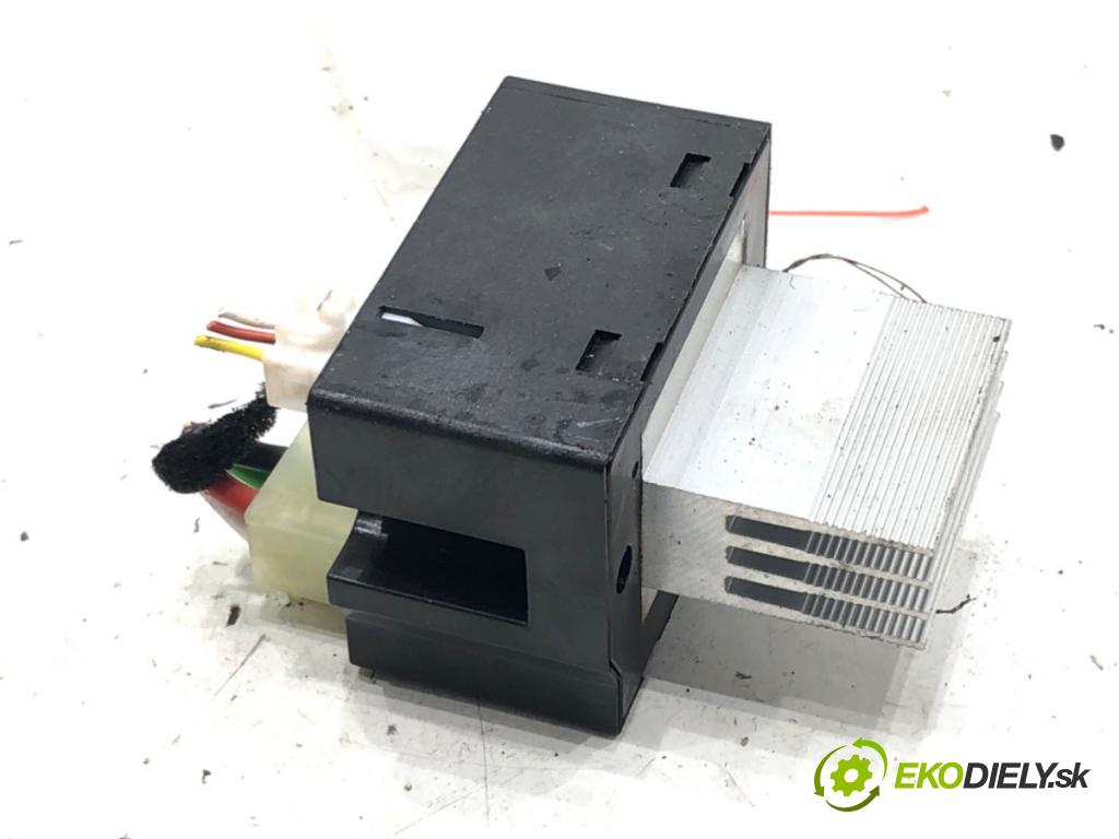 KIA SPORTAGE V (NQ5) 2021 - 2022    1.6 T-GDI MEHV 132 kW [179 KM] Hybryda silnik benzynowy / elektryczny 2021 - 2022  odpor rezistor topení vzduchu ER4HOTMPAA01 (Odpory topení)