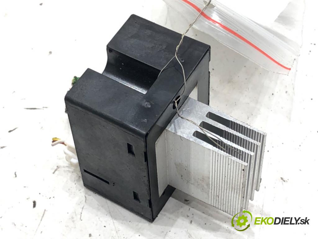 KIA SPORTAGE V (NQ5) 2021 - 2022    1.6 T-GDI MEHV 132 kW [179 KM] Hybryda silnik benzynowy / elektryczny 2021 - 2022  odpor rezistor topení vzduchu ER4HOTMPAA01 (Odpory topení)