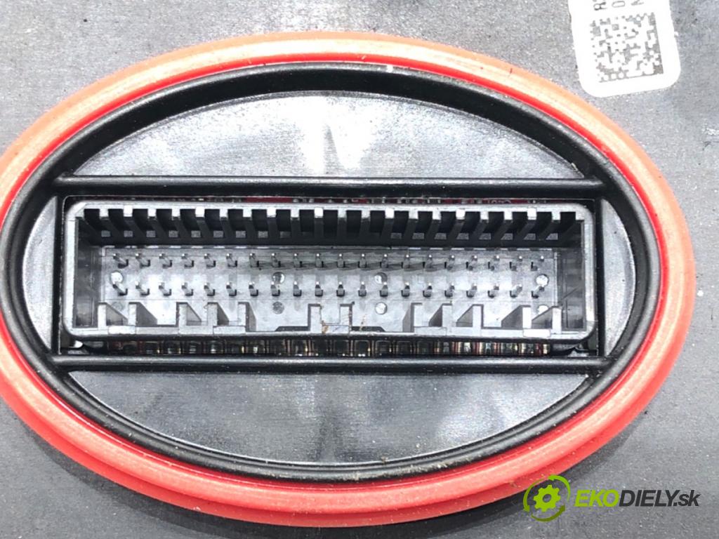 KIA SPORTAGE V (NQ5) 2021 - 2022    1.6 T-GDI MEHV 132 kW [179 KM] Hybryda silnik benzynowy / elektryczny 2021 - 2022  Menič XENON R292181010 (Riadiace jednotky xenónu)