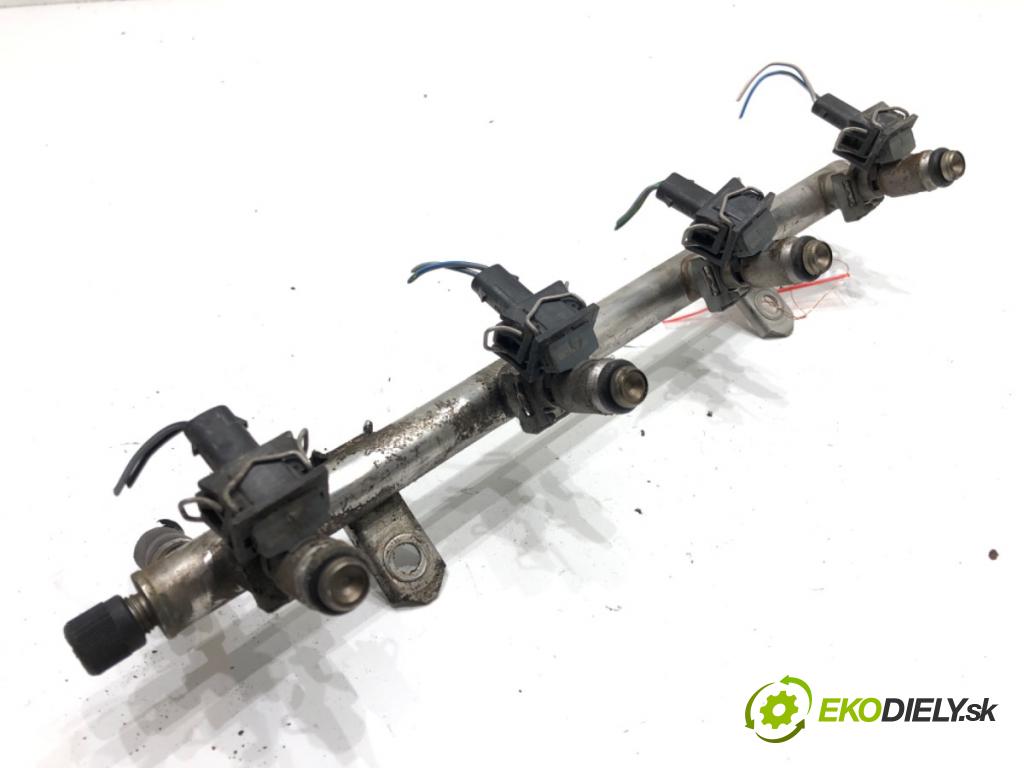 MERCEDES-BENZ VANEO (414) 2002 - 2005    1.6 (414.700) 60 kW [82 KM] benzyna 2002 - 2005  Lišta vstrekovacia 96614003 (Vstrekovacie lišty)