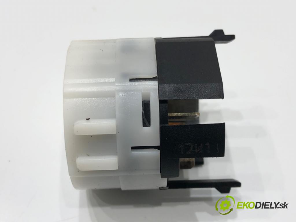 MERCEDES-BENZ VANEO (414) 2002 - 2005    1.6 (414.700) 60 kW [82 KM] benzyna 2002 - 2005  Kocka, vložka spínacej skrinky  (Spínacie skrinky a kľúče)