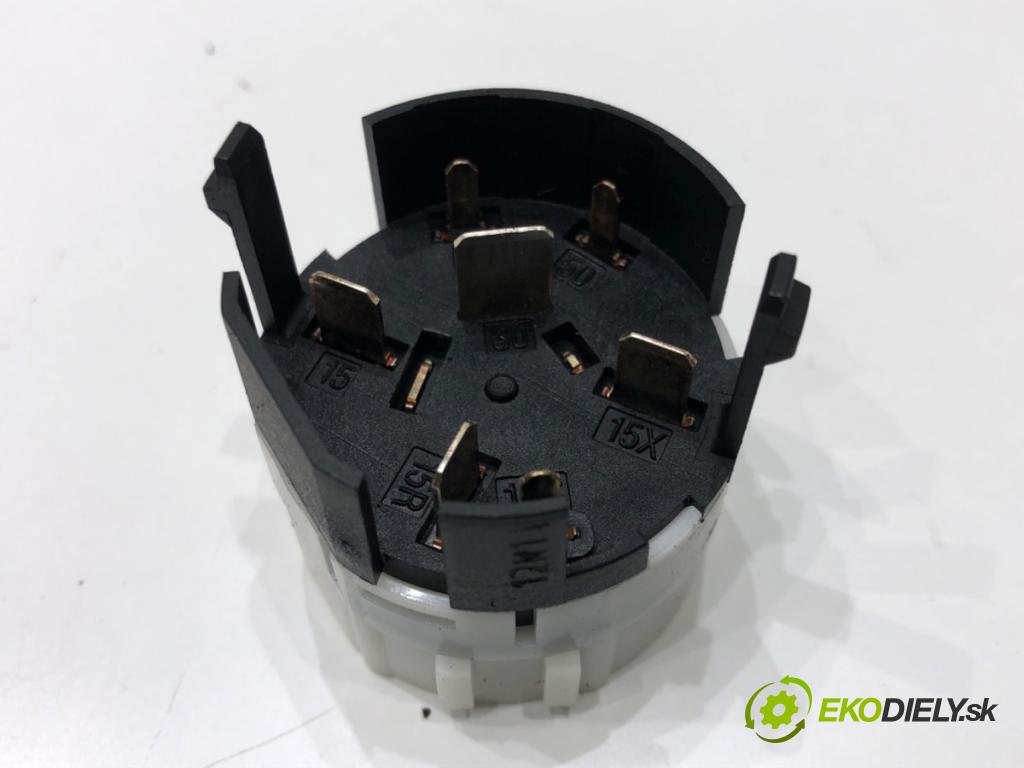 MERCEDES-BENZ VANEO (414) 2002 - 2005    1.6 (414.700) 60 kW [82 KM] benzyna 2002 - 2005  Kocka, vložka spínacej skrinky  (Spínacie skrinky a kľúče)