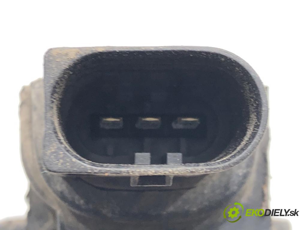 MERCEDES-BENZ VANEO (414) 2002 - 2005    1.6 (414.700) 60 kW [82 KM] benzyna 2002 - 2005  Cievka zapaľovacia A0001501380 (Zapaľovacie cievky, moduly)