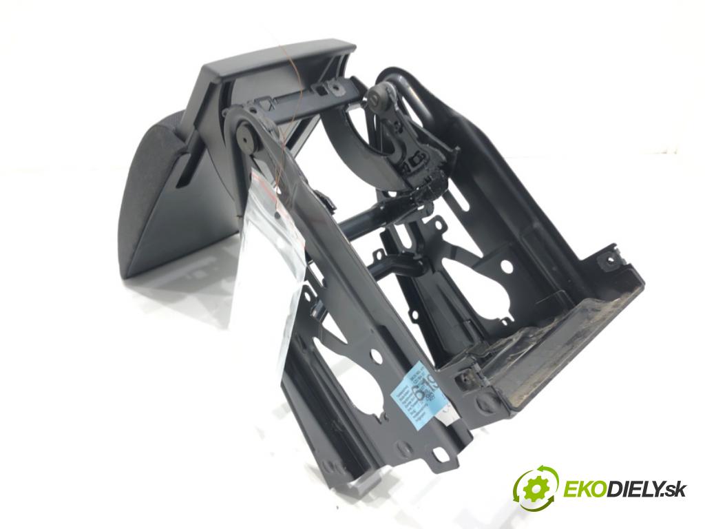 SKODA OCTAVIA II Combi (1Z5) 2004 - 2013    1.6 75 kW [102 KM] benzyna 2004 - 2013  Lakťová opierka  (Lakťové opierky)