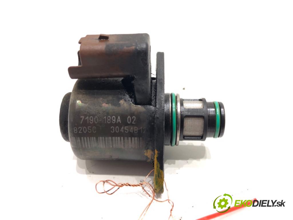 CITROEN C5 III (RD_) 2008 - 2022    2.0 HDi (RDRHDA) 100 kW [136 KM] olej napędowy 2008 - 2022  Regulátor tlaku paliva 7190-189A02 (Ostatné)