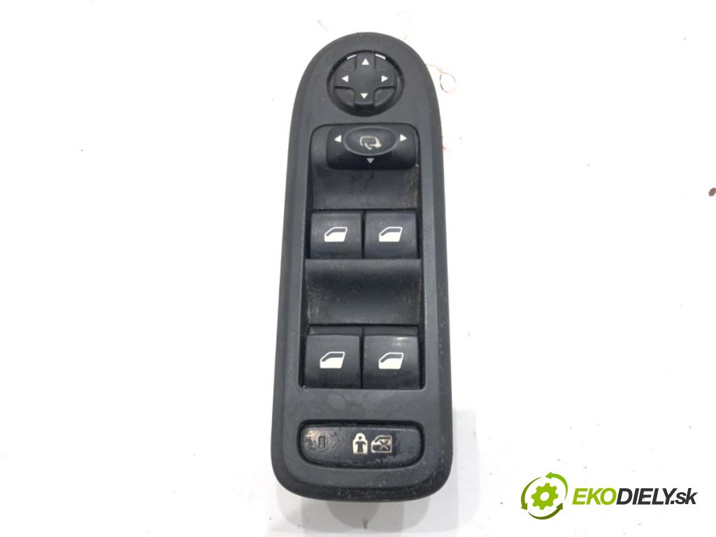 CITROEN C5 III (RD_) 2008 - 2022    2.0 HDi (RDRHDA) 100 kW [136 KM] olej napędowy 2008 - 2022  Prepínač okien 96599975XT (Prepínače, spínače, tlačidlá a ovládače kúrenia)