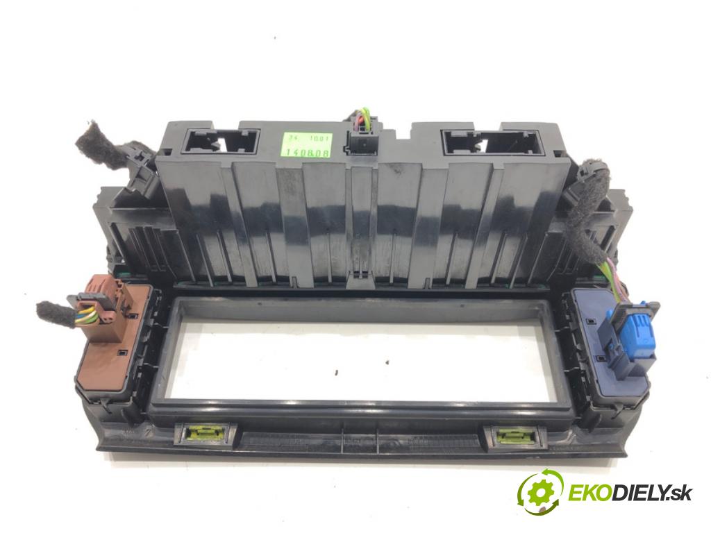 CITROEN C5 III (RD_) 2008 - 2022    2.0 HDi (RDRHDA) 100 kW [136 KM] olej napędowy 2008 - 2022  Panel ovládania kúrenia 96829415ZD (Prepínače, spínače, tlačidlá a ovládače kúrenia)