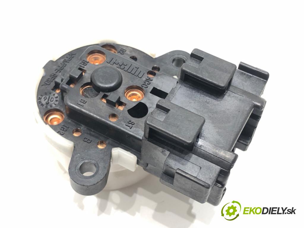 SUZUKI SWIFT III (MZ, EZ) 2005 - 2022    1.3 (RS 413) 68 kW [92 KM] benzyna 2005 - 2022  Kocka, vložka spínacej skrinky  (Spínacie skrinky a kľúče)