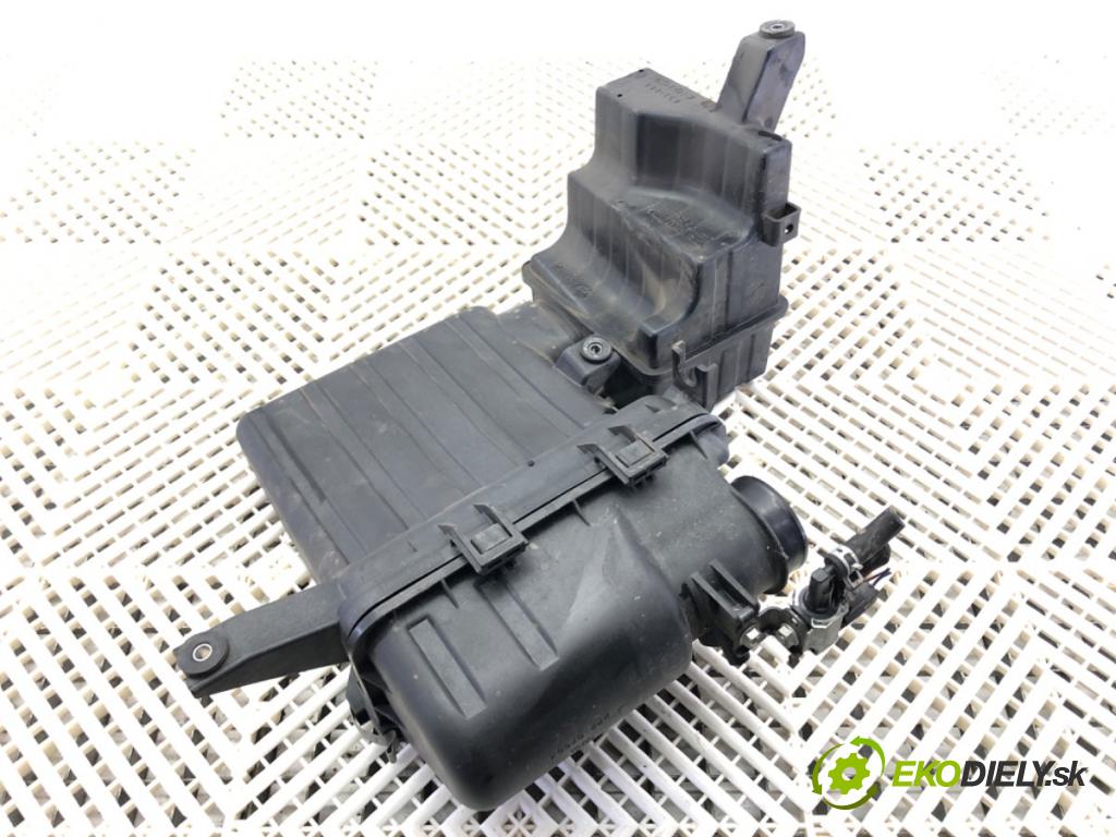 SUZUKI SWIFT III (MZ, EZ) 2005 - 2022    1.3 (RS 413) 68 kW [92 KM] benzyna 2005 - 2022  Obal filtra vzduchu 63J-A01 (Obaly filtrov vzduchu)