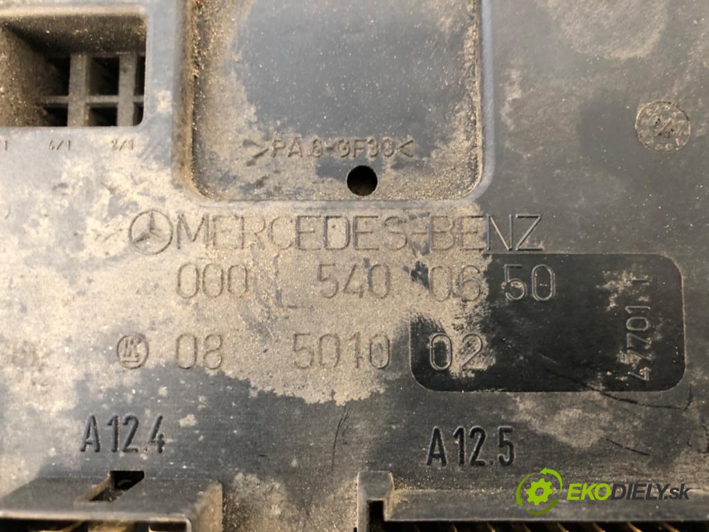 VW LT 28-35 II Autobus (2DB, 2DE, 2DK) 1996 - 2006    2.5 TDI 75 kW [102 KM] olej napędowy 1996 - 1999  skříňka poistková 0005400650 (Pojistkové skříňky)